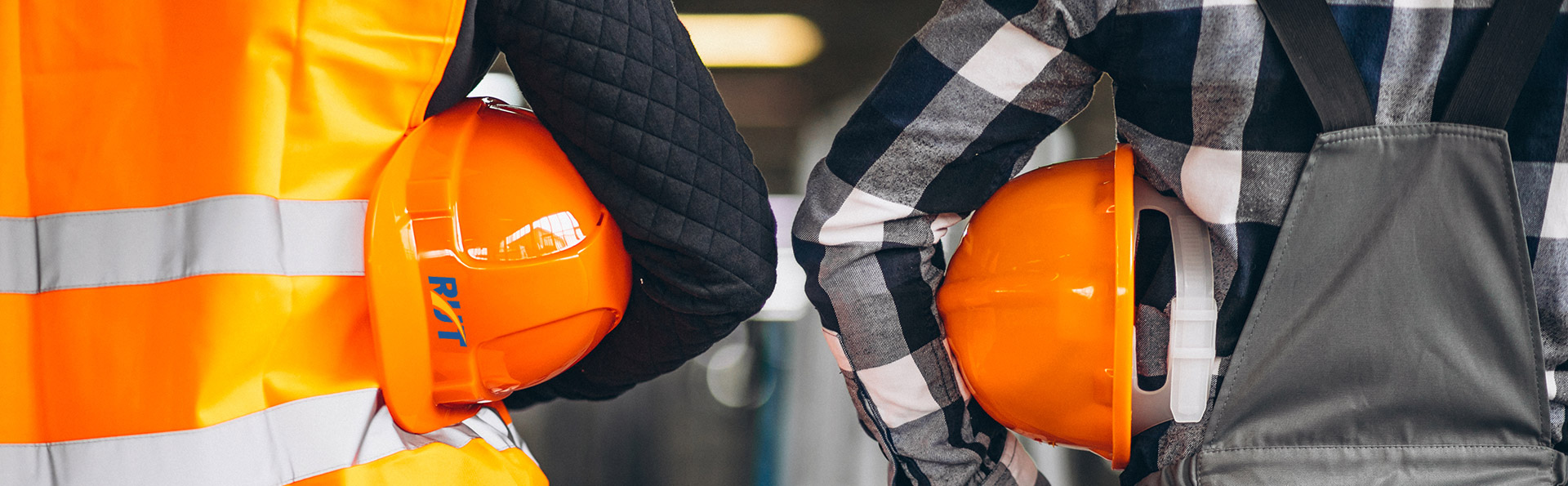 顎式破碎機(jī)現(xiàn)場圖